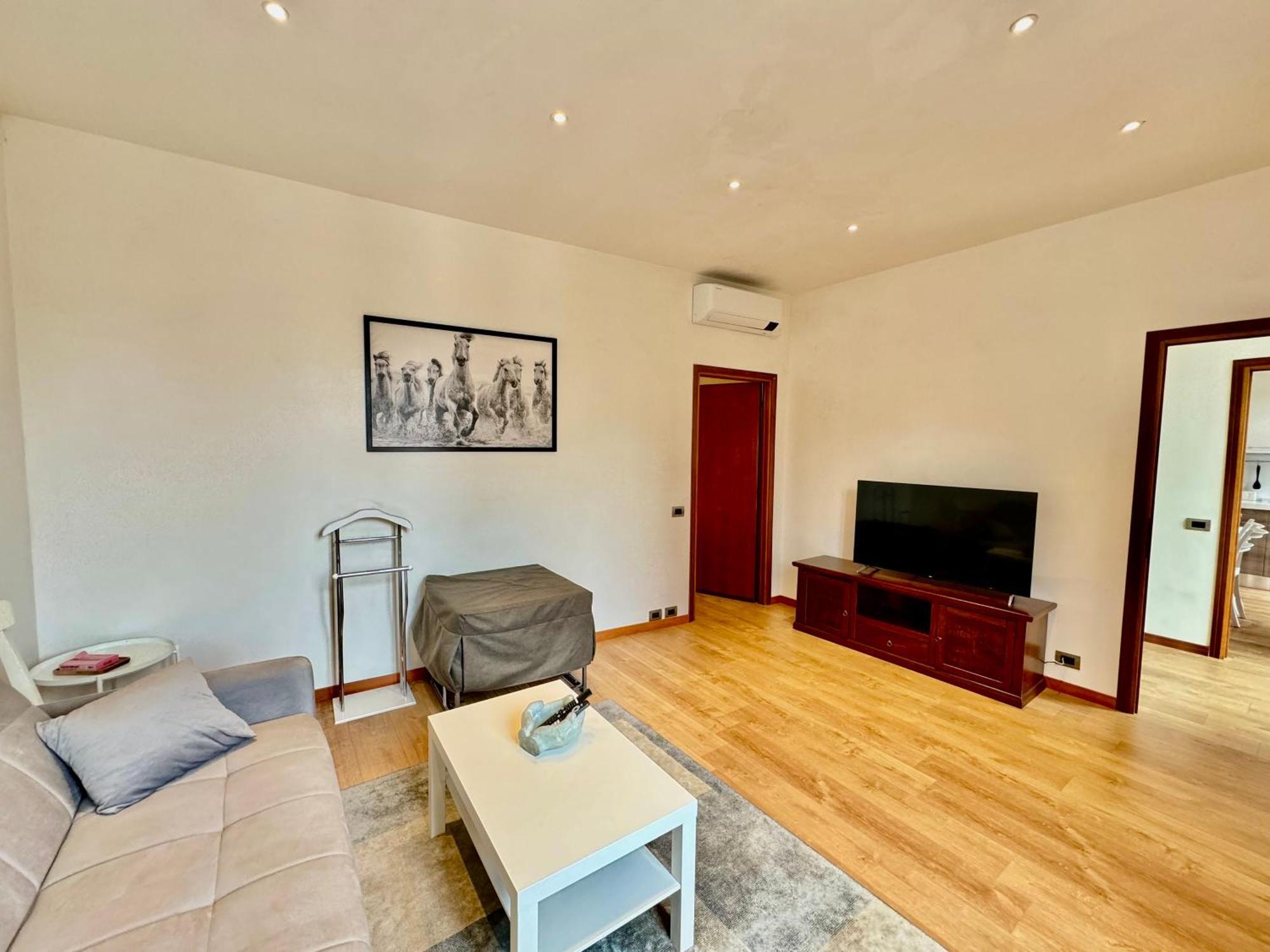 2bd Near The Station Appartamento *