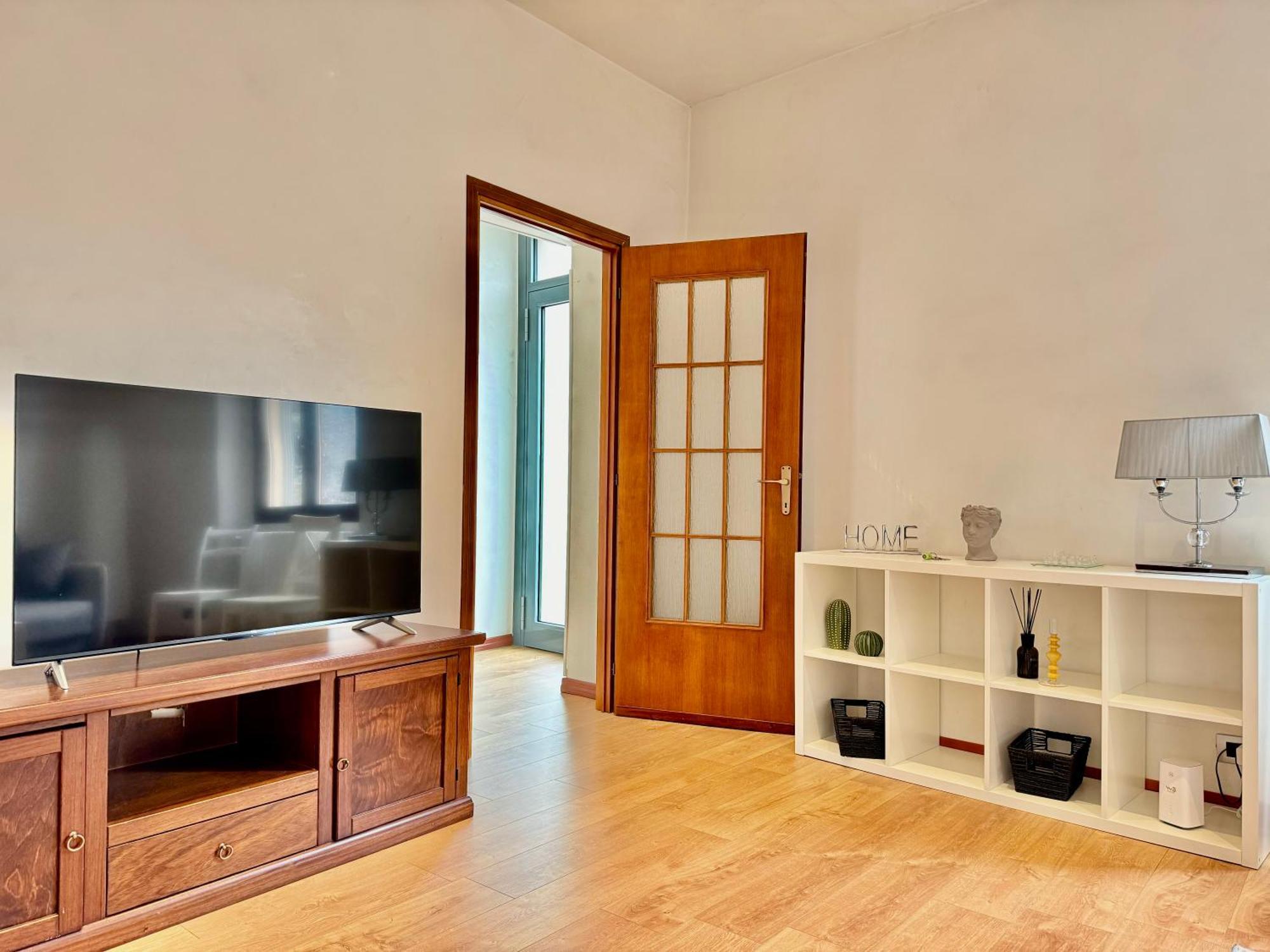2bd Near The Station Appartement